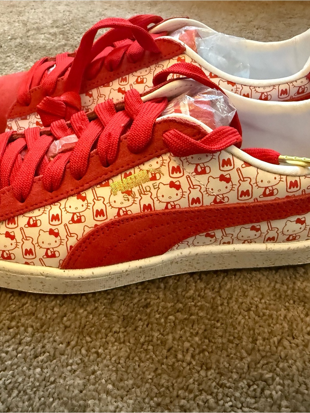 Puma Hello Kitty Sanrio White and Red Sneakers - Picture 2 of 4